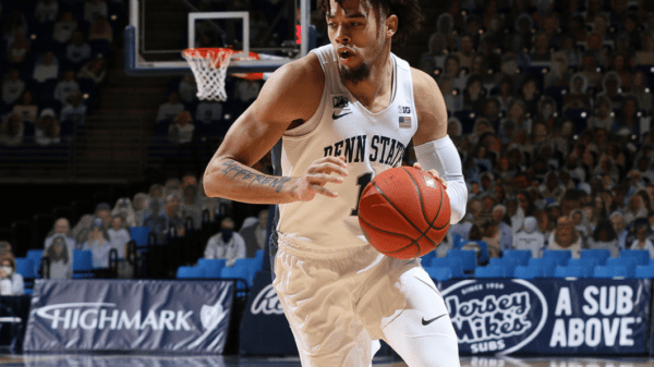 Seth Lundy scored his 1,000th point in Wednesday’s win over Indiana.