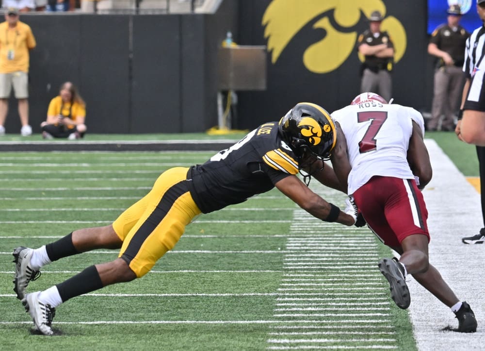 Penn State is after Devonte Ross, who went over 1,000 yards receiving for Troy this season.